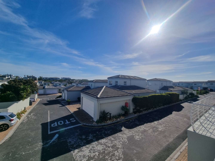 To Let 3 Bedroom Property for Rent in Big Bay Western Cape
